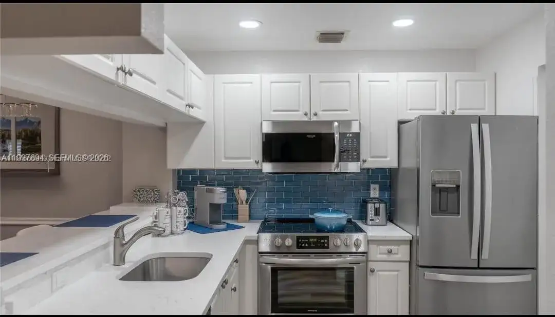 2916 Tuscany Ct # 201, Palm Beach Gardens FL 33410 photo 4
