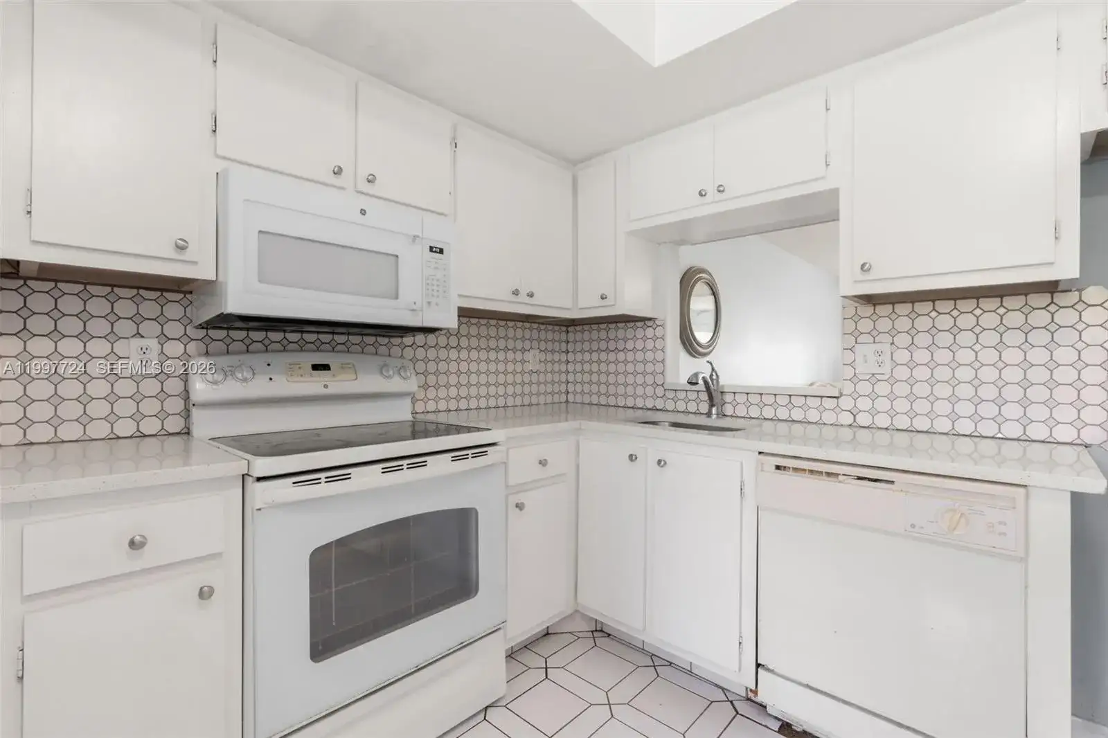 1480 NW 80th Ave # 304, Margate FL 33063 photo 4