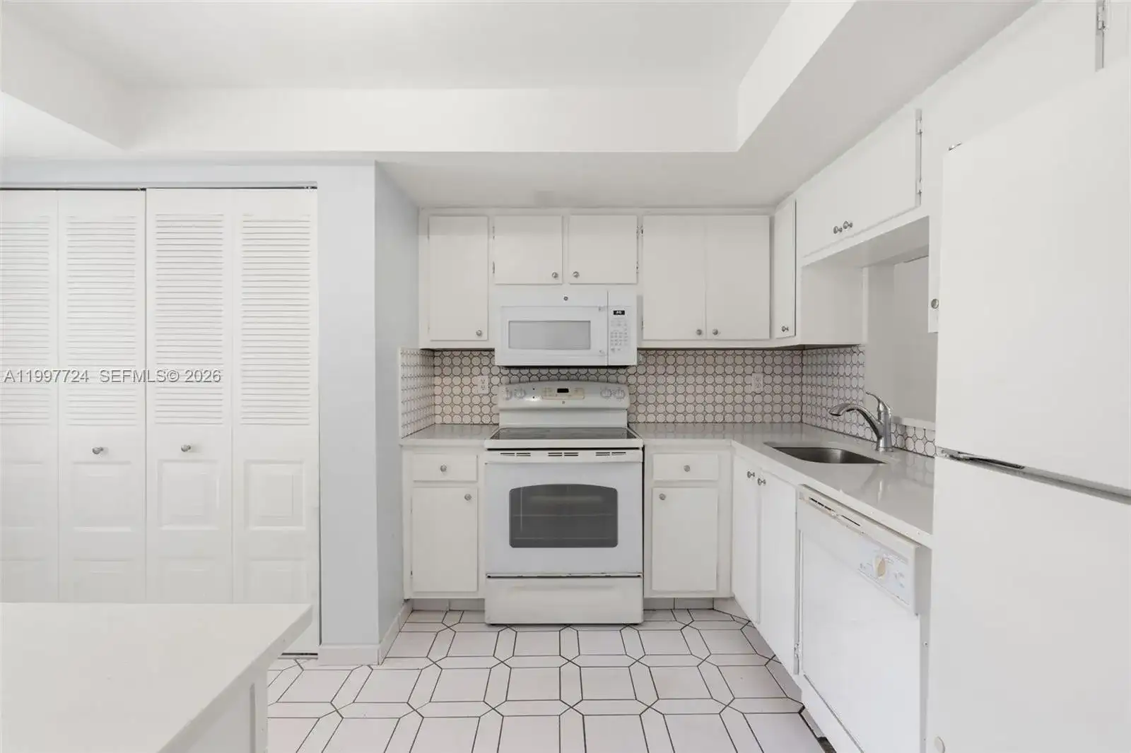 1480 NW 80th Ave # 304, Margate FL 33063 photo 5