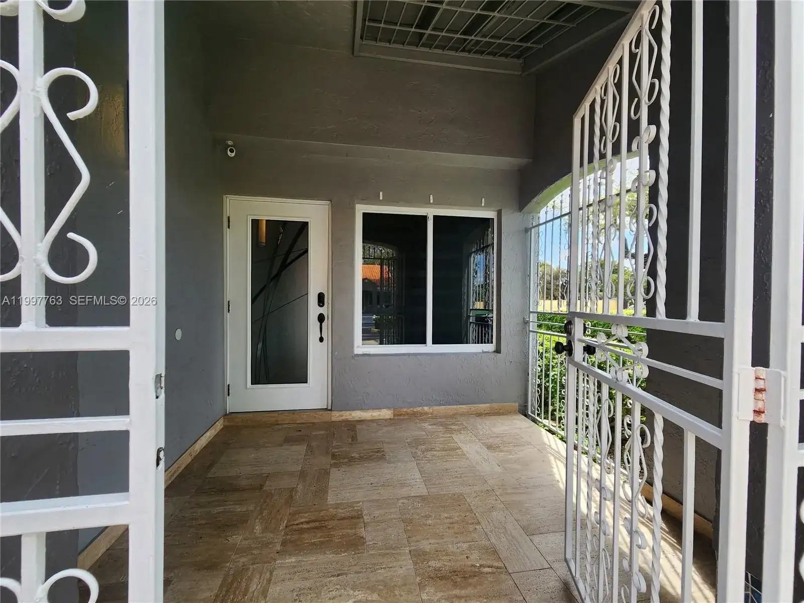 8391 SW 148th Ave, Miami FL 33193 photo 2