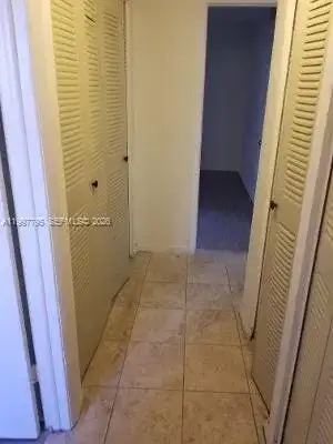 10425 SW 112th Ave # 211, Miami FL 33176 photo 4
