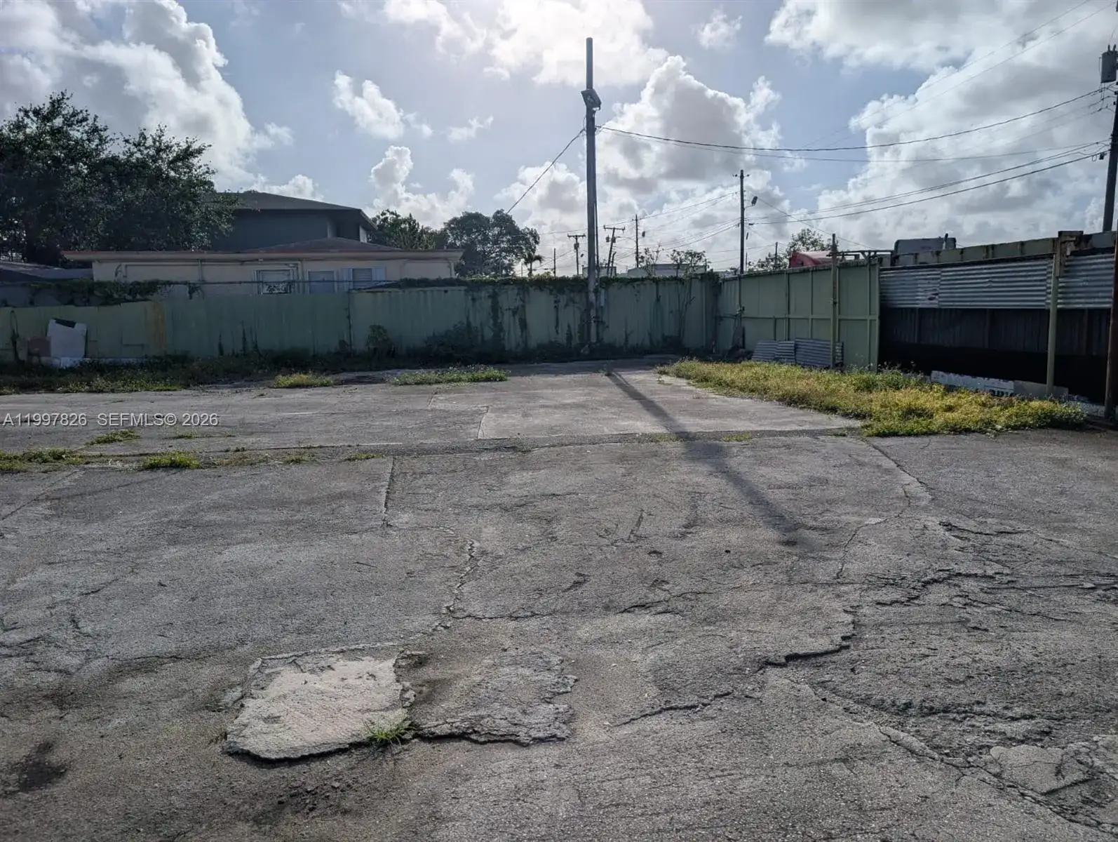 3175 NW 75TH STREET, Miami FL 33147 photo 2