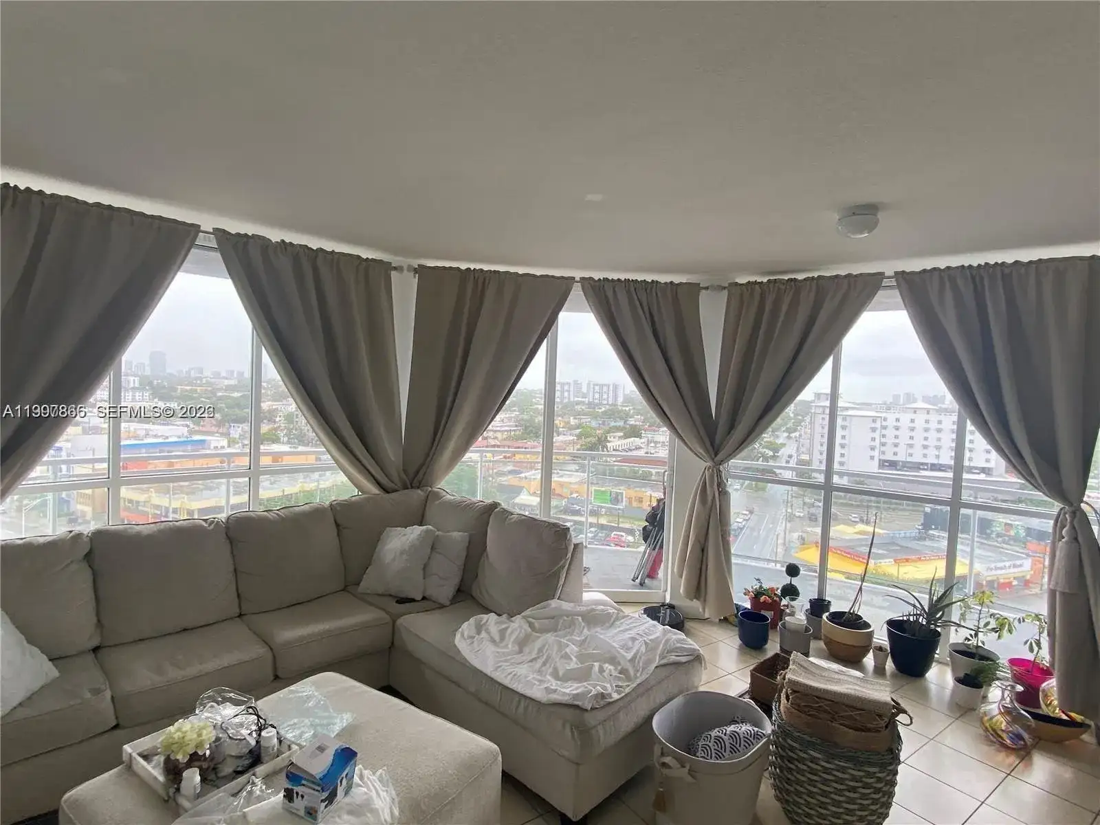 1 Glen Royal Pkwy # 1002, Miami FL 33125 photo 2