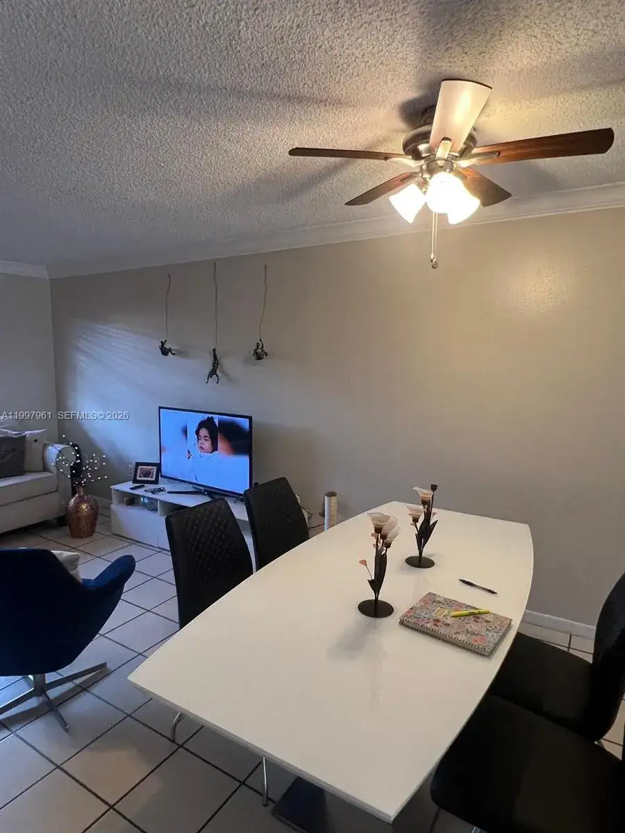 1298 W 51st Pl # 29, Hialeah FL 33012 photo 4