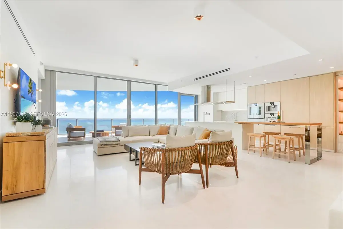 15701 Collins Ave # 2302, Sunny Isles Beach FL 33160