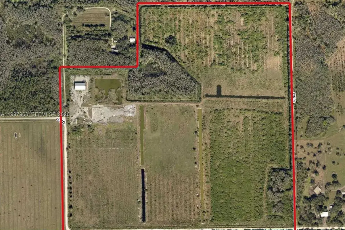 960 G RD, La Belle FL 33935