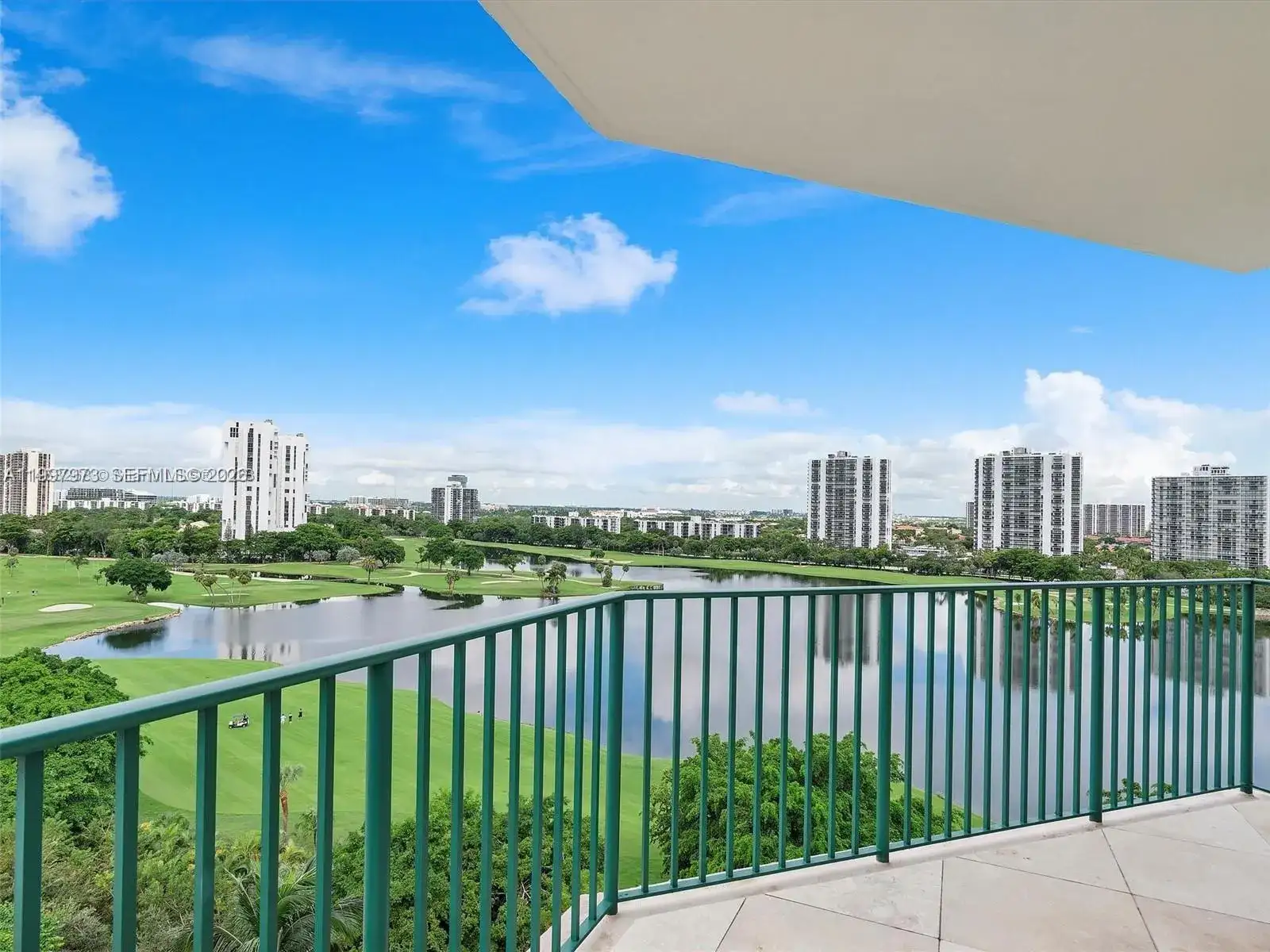 20000 E Country Club Dr # 1102, Aventura FL 33180 photo 2