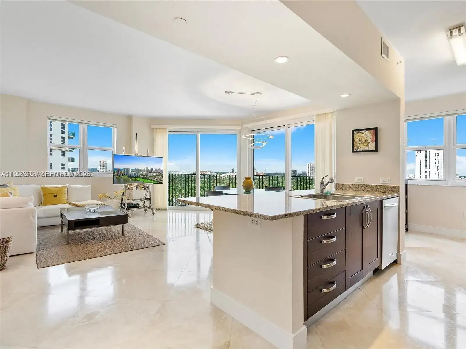 20000 E Country Club Dr # 1102, Aventura FL 33180 photo 4