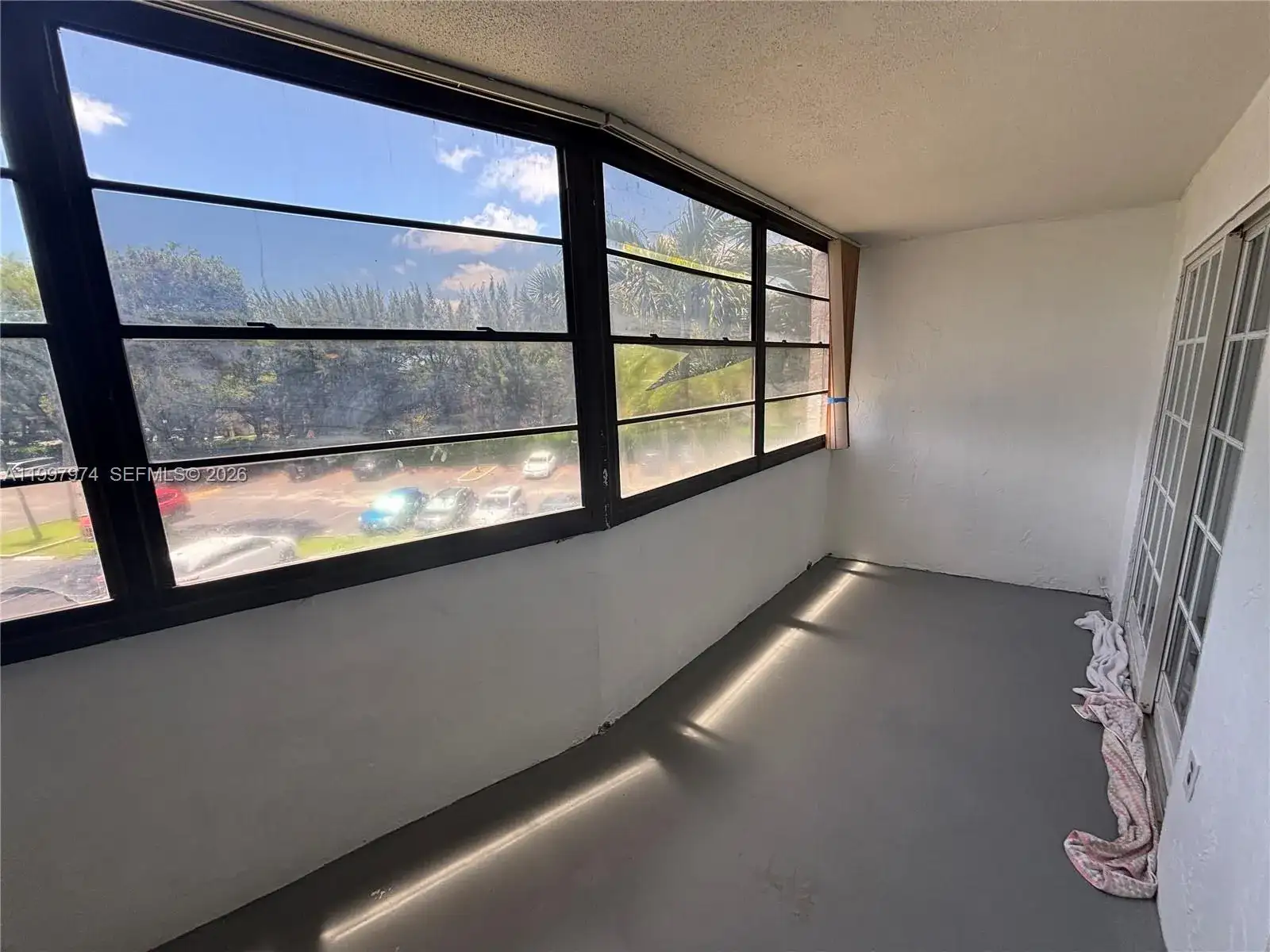 10854 N KENDALL DR # 316, Miami FL 33176 photo 5