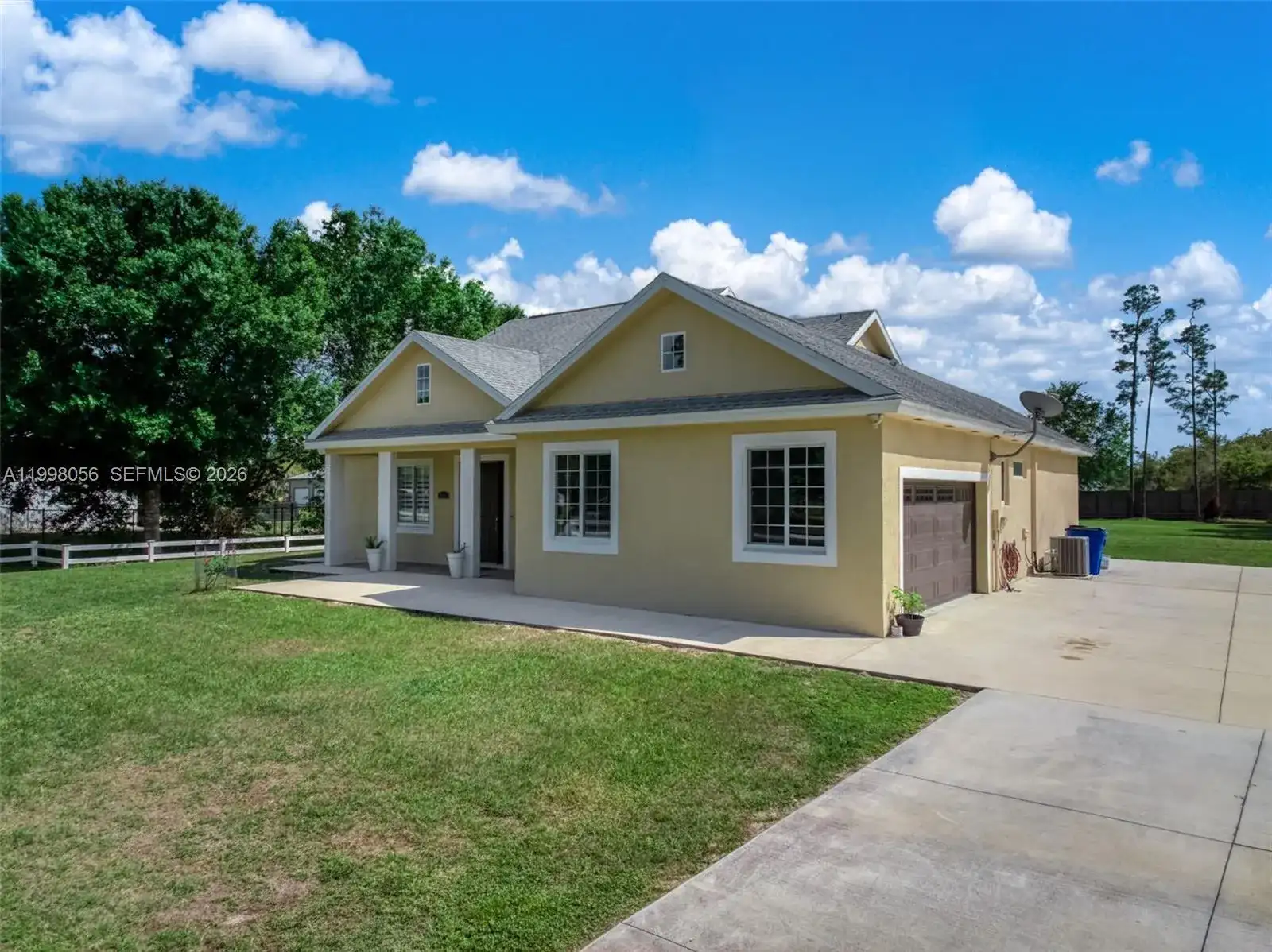 2009 Flower, Sebring FL 33875 photo 4