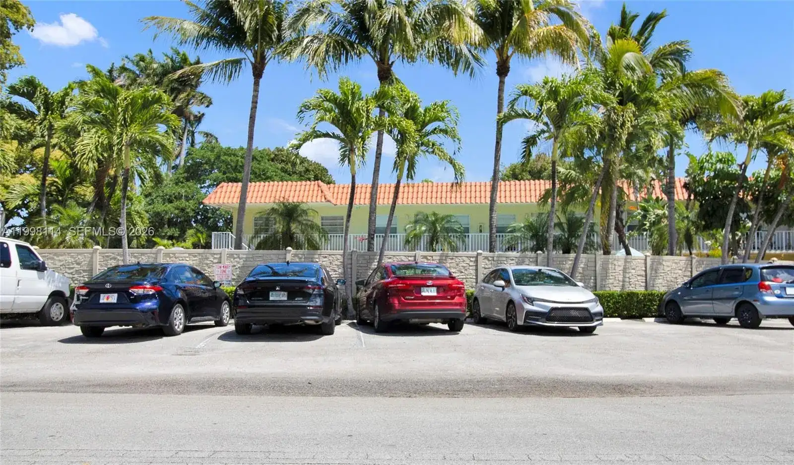 1125 NE 16th Pl # 208, Fort Lauderdale FL 33305 photo 2