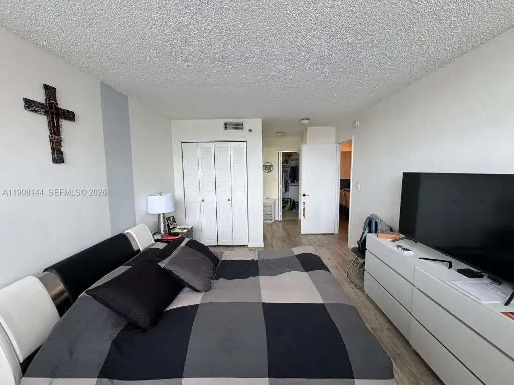 1200 Saint Charles Pl # 321, Pembroke Pines FL 33026 photo 5