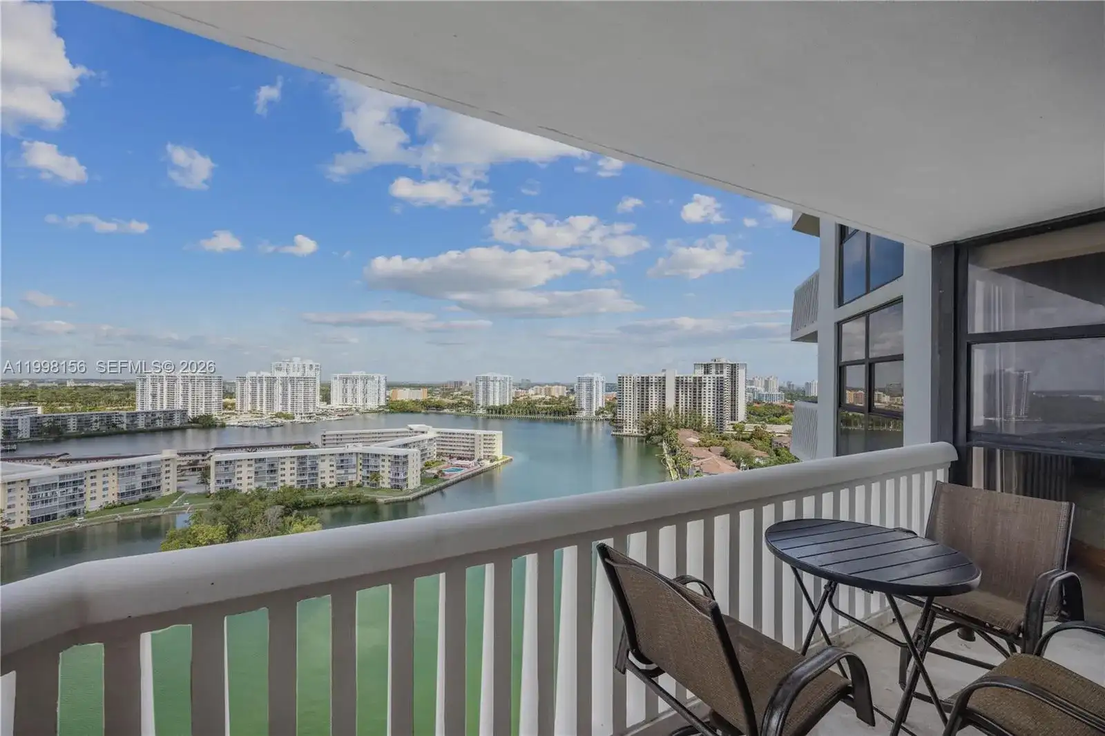 1000 W Island Blvd # 1910, Aventura FL 33160 photo 2
