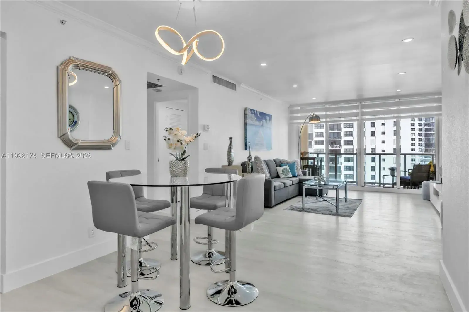 2501 S Ocean Dr, Hollywood FL 33019