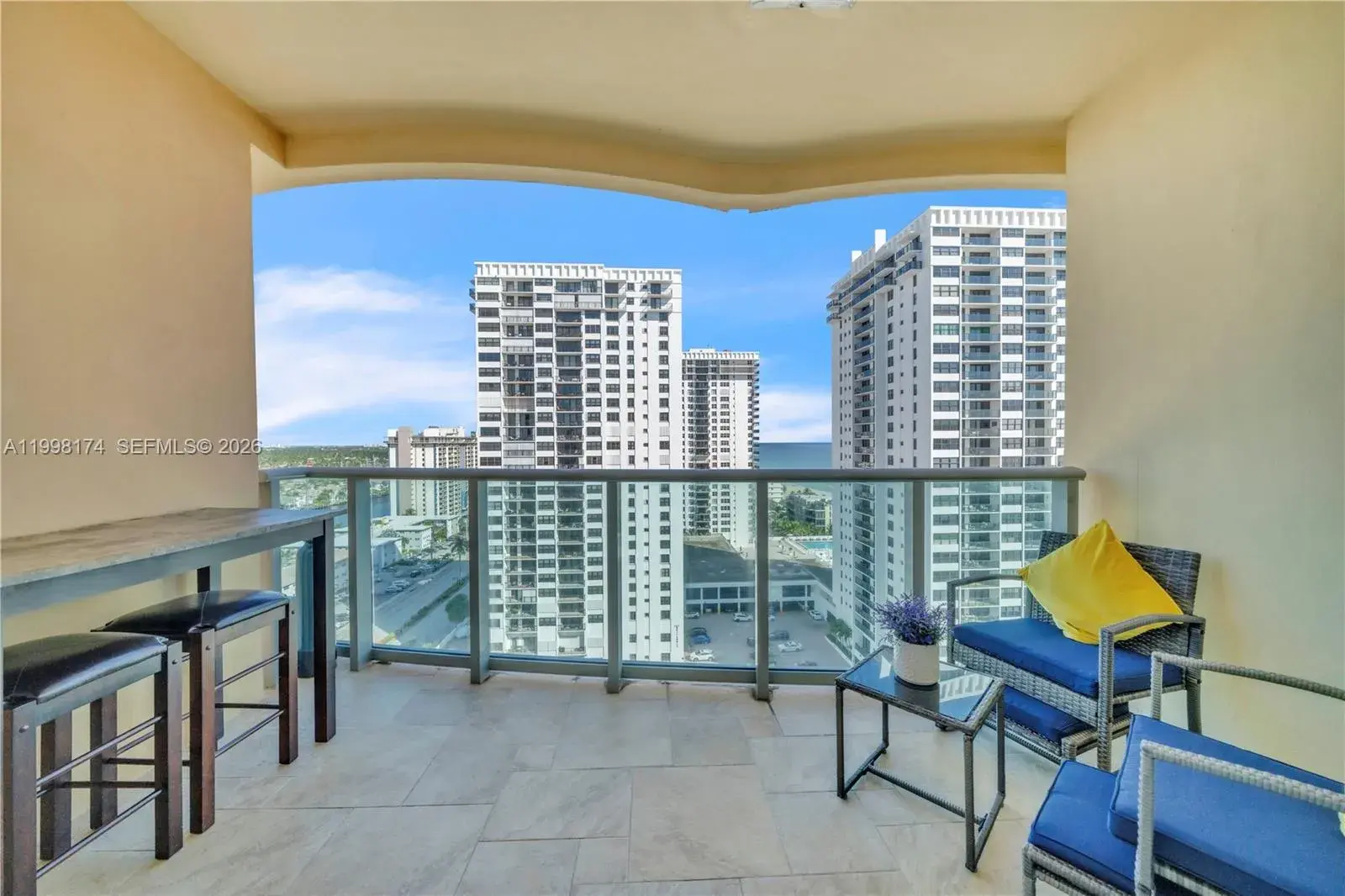 2501 S Ocean Dr, Hollywood FL 33019