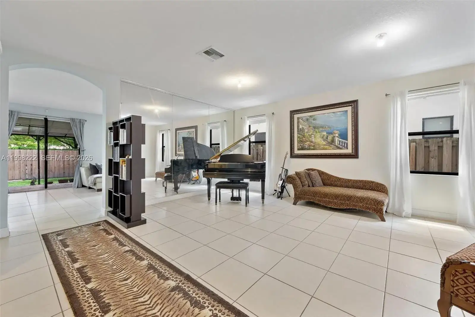 8755 NW 102nd Ct, Doral FL 33178 photo 5
