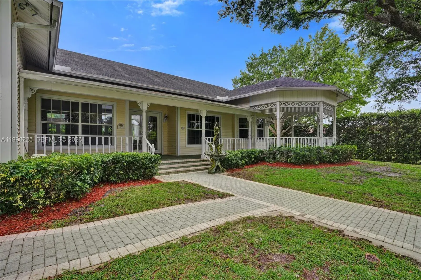 12350 NW 6th St, Plantation FL 33325