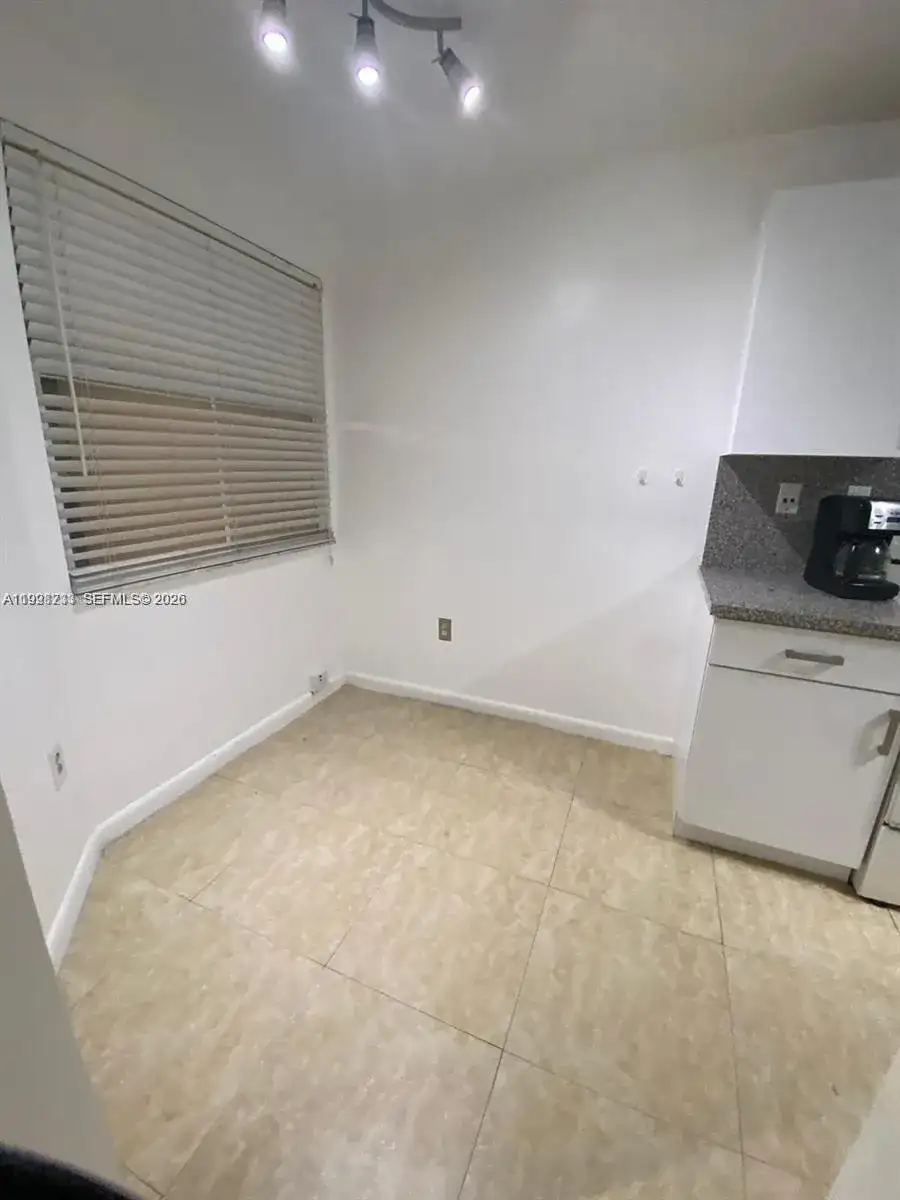 9761 NW 46th Ter # 107, Doral FL 33178 photo 2