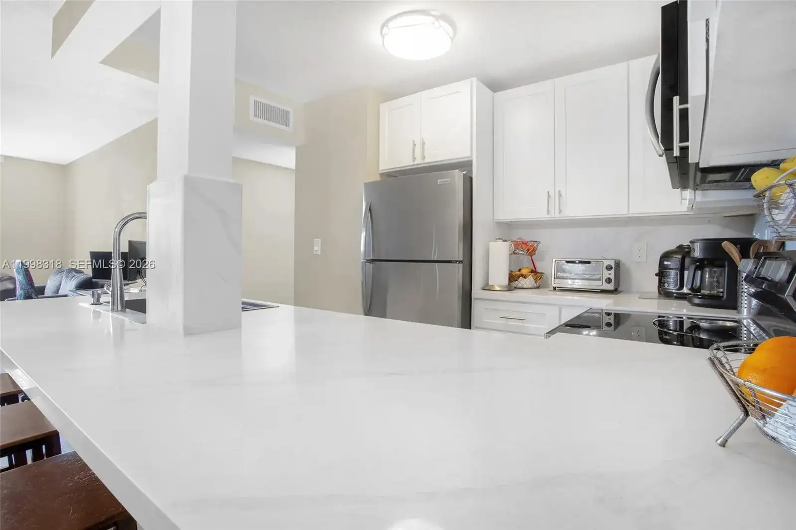 9682 Fontainebleau Blvd # 503, Miami FL 33172 photo 3