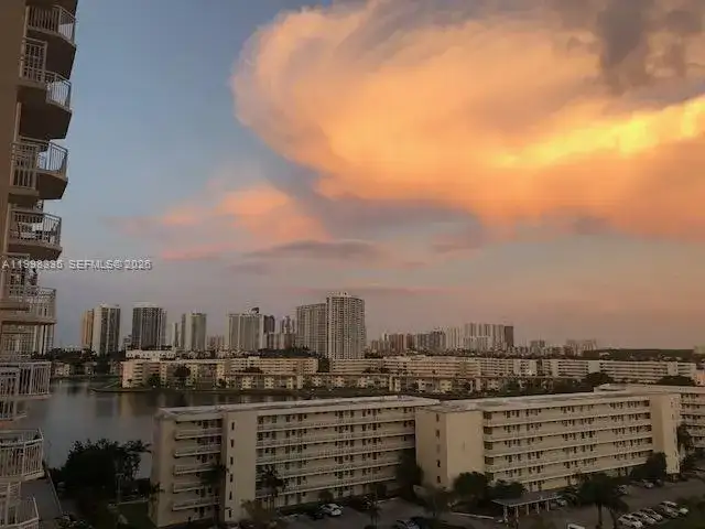 18011 Biscayne Blvd # 1003, Aventura FL 33160 photo 2