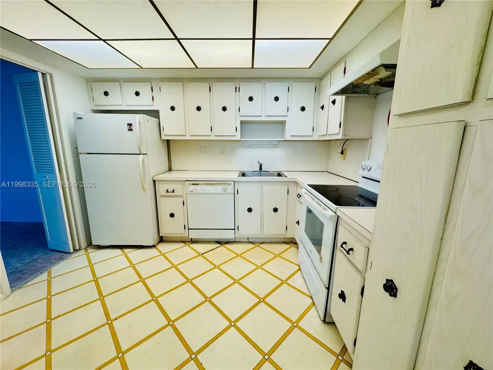 18011 Biscayne Blvd # 1003, Aventura FL 33160 photo 3