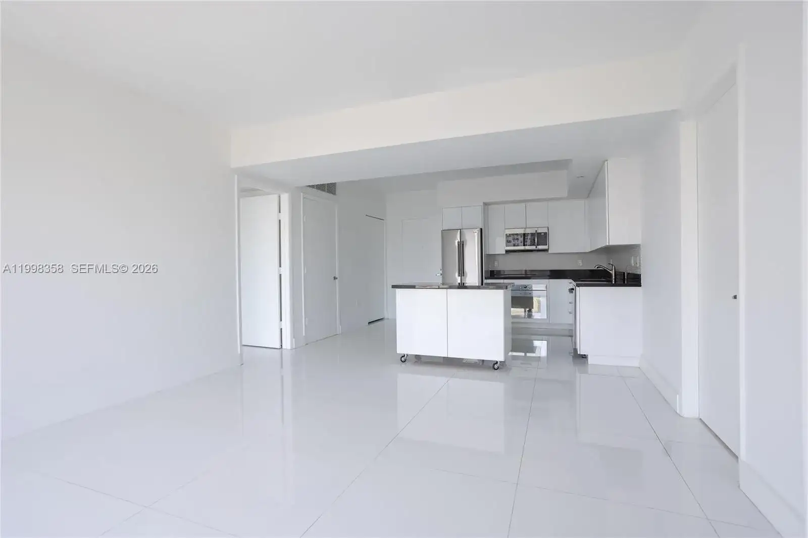 92 SW 3rd St # 3512, Miami FL 33130 photo 5