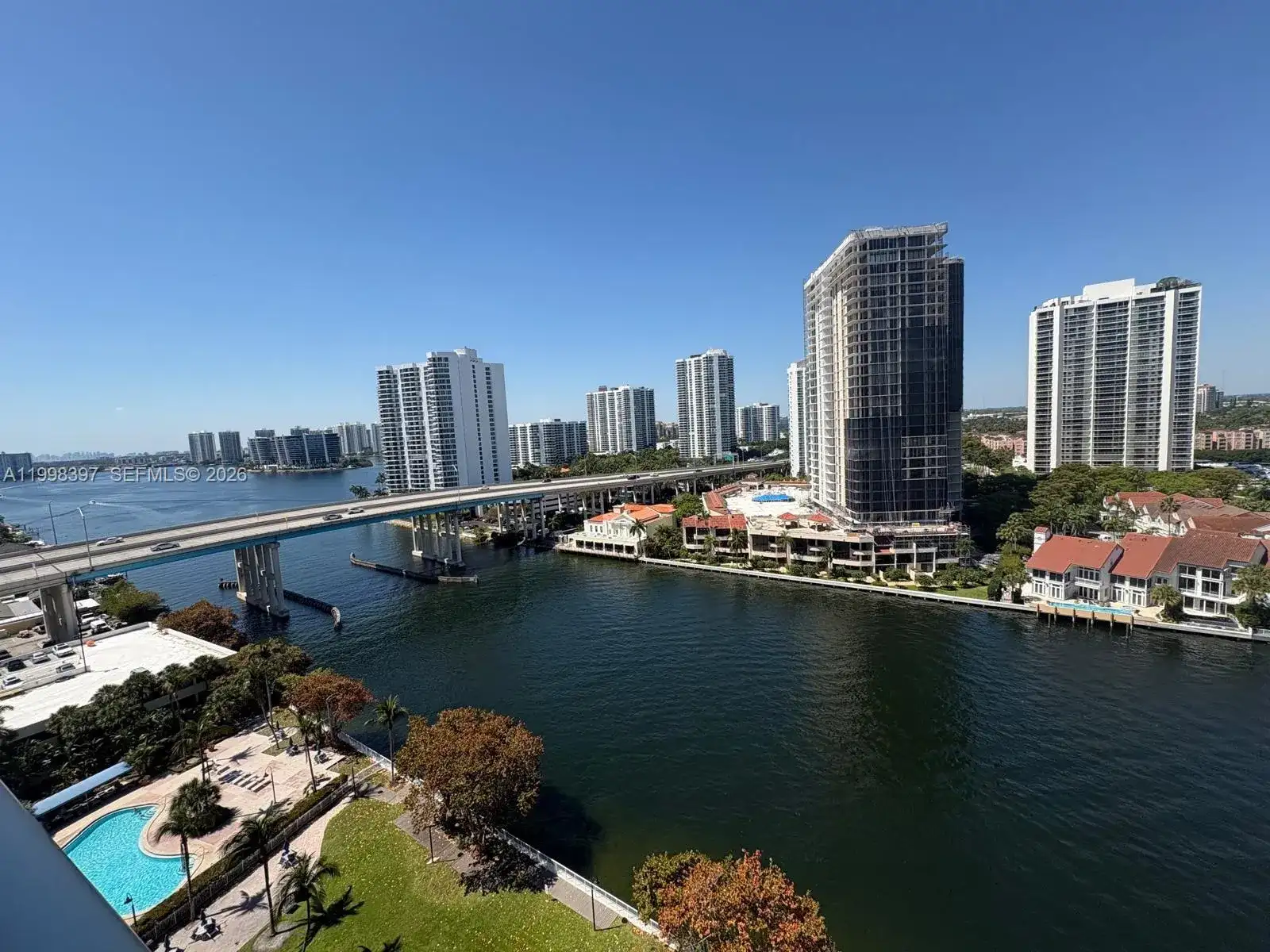 19390 Collins Ave # 1623, Sunny Isles Beach FL 33160 photo 2