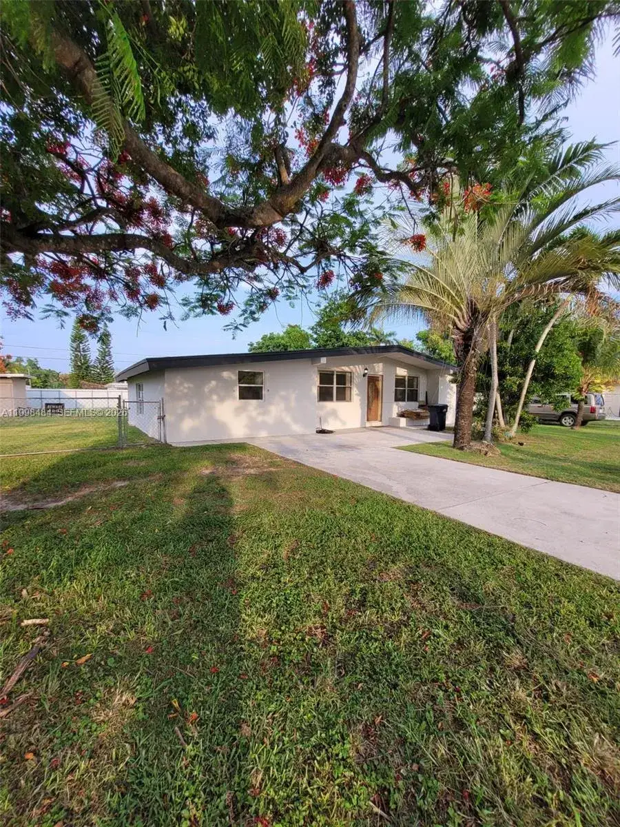 26925 SW 145th Ave, Homestead FL 33032