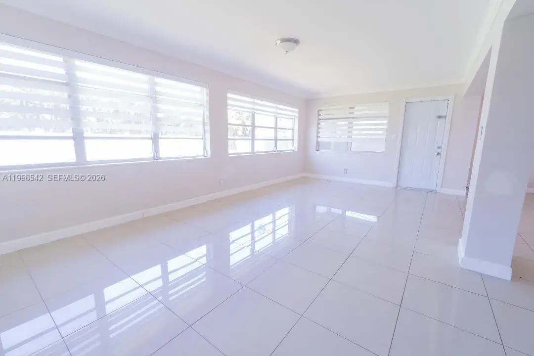 3129 Hollywood Blvd # 3129, Hollywood FL 33021