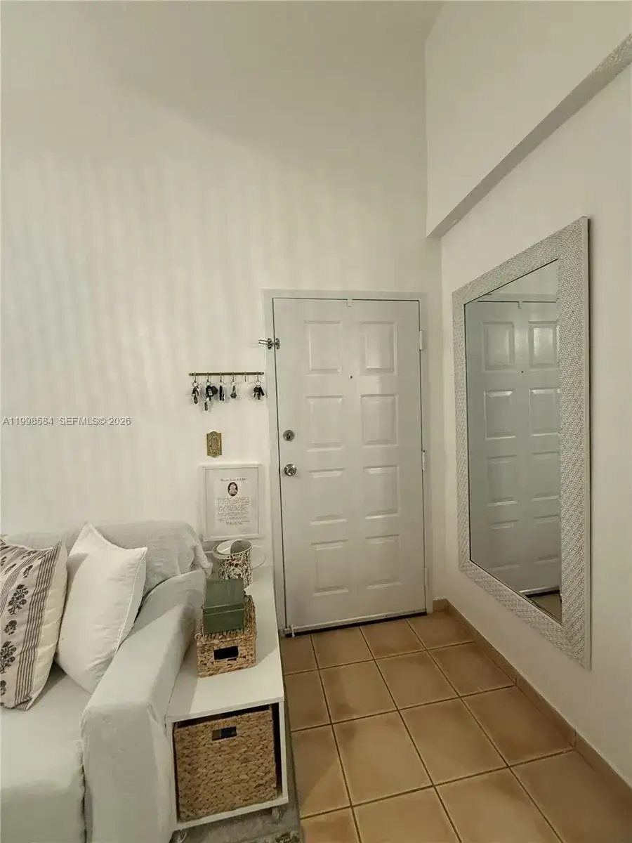 15650 SW 80th St F-208, Miami FL 33193 photo 5