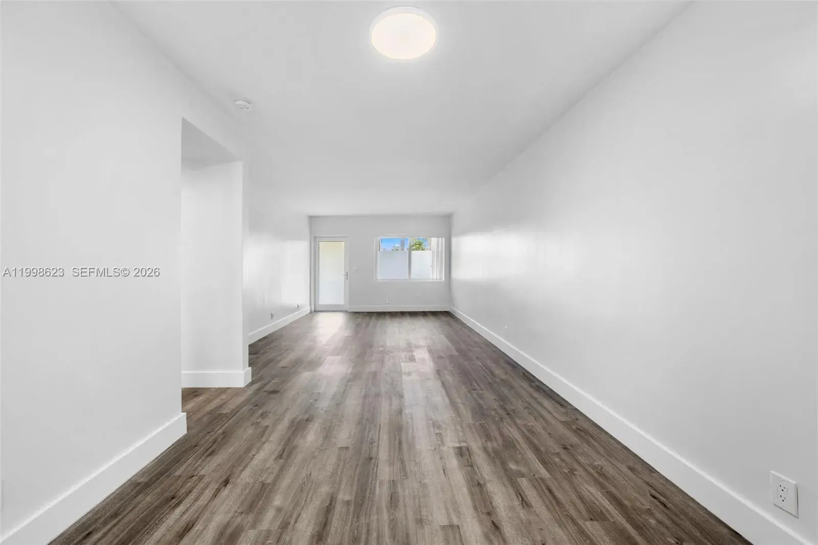600 Layne Blvd # 126, Hallandale Beach FL 33009