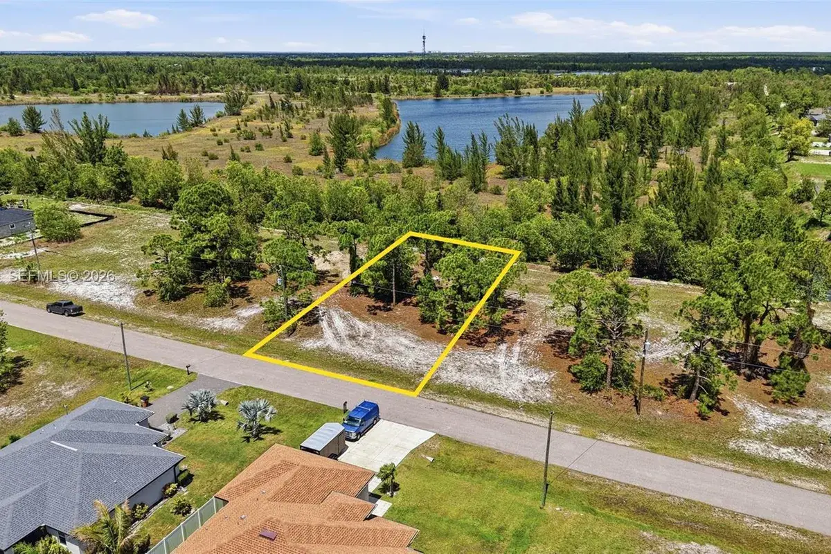2817 NW 27th ST, Cape Coral FL 33993