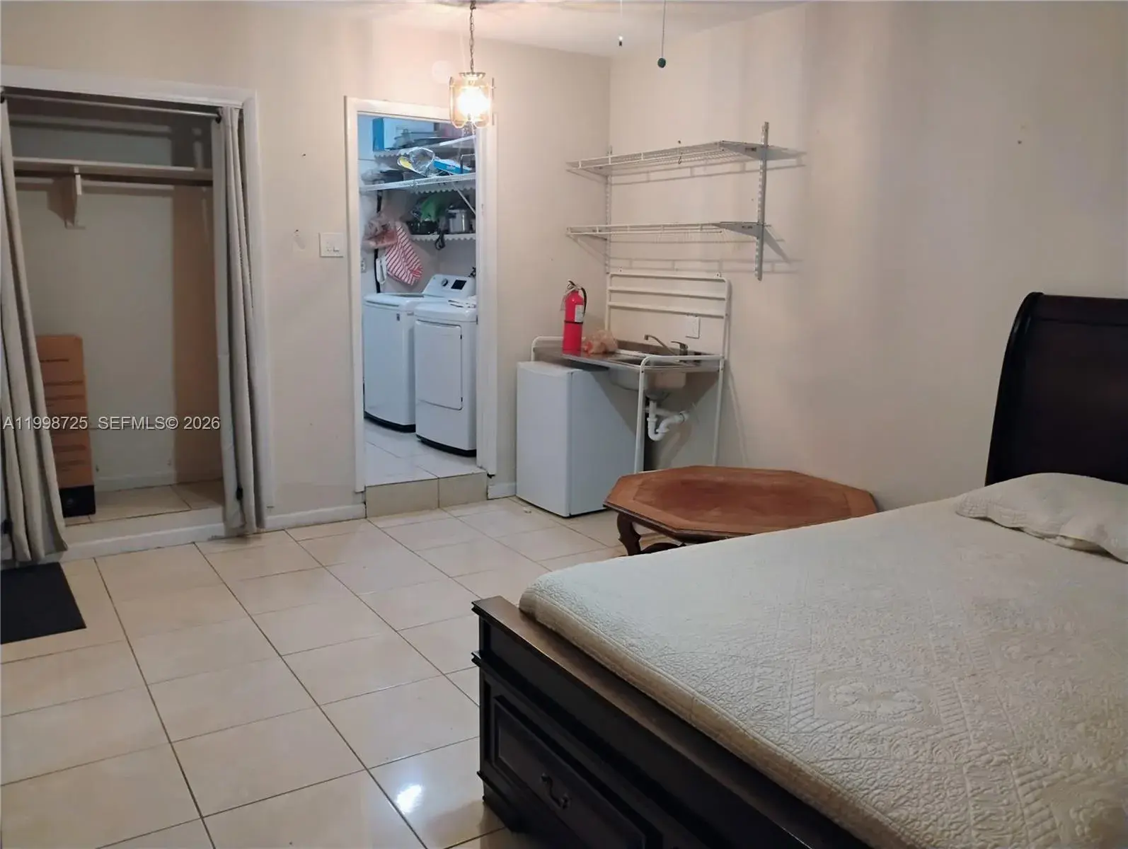 **** Thomas St # 1, Hollywood FL 33021