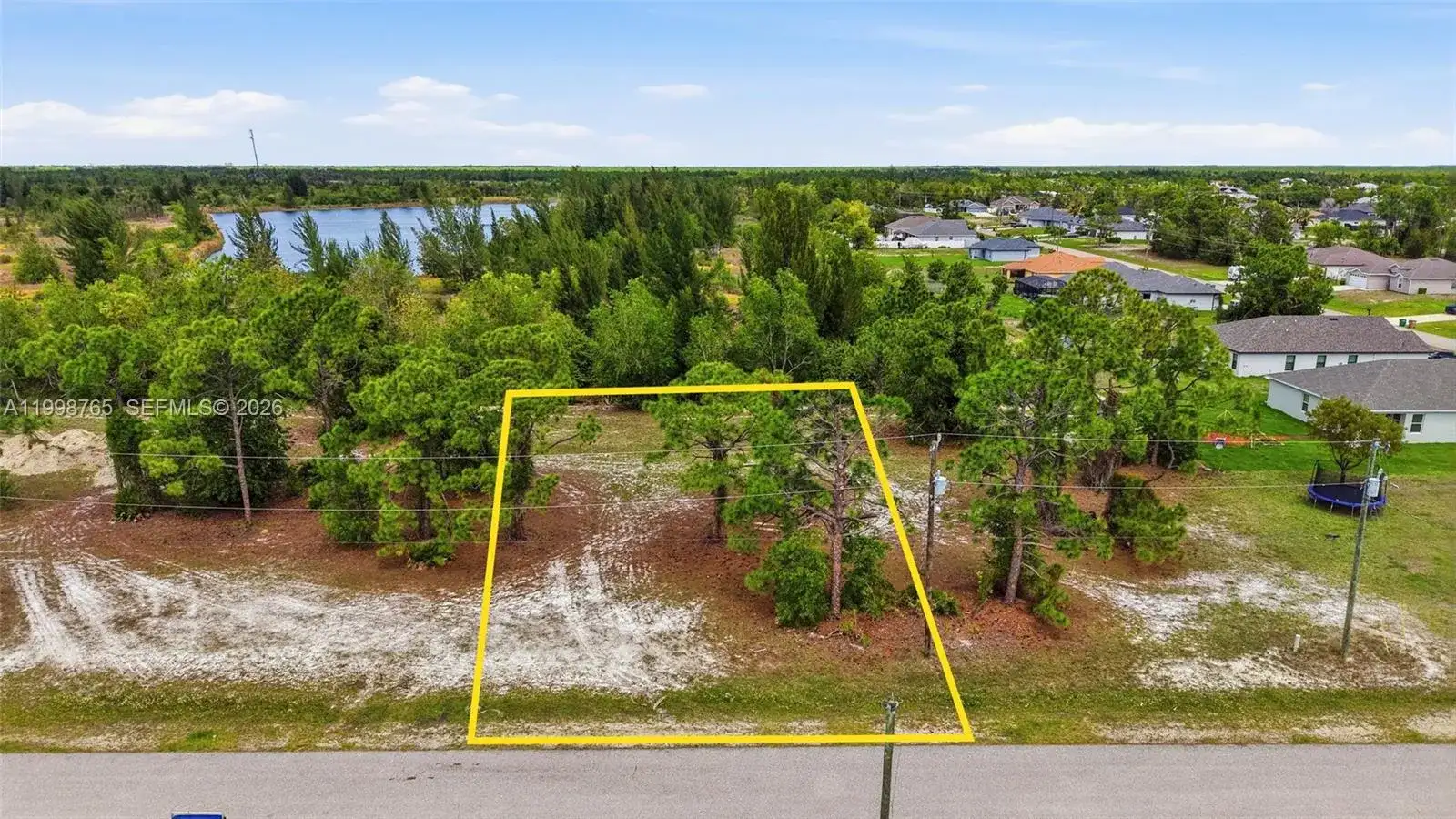 2813 NW 27th ST, Cape Coral FL 33993 photo 3