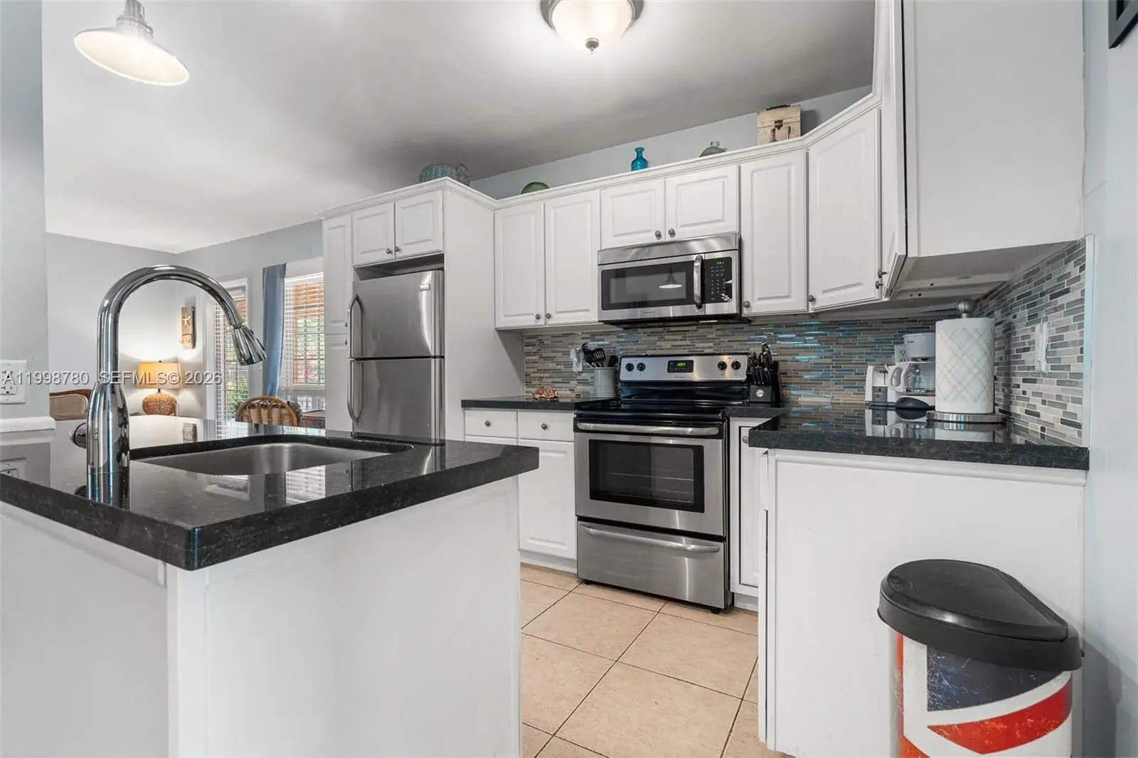 2033 NE 33rd Ave # 2, Fort Lauderdale FL 33305
