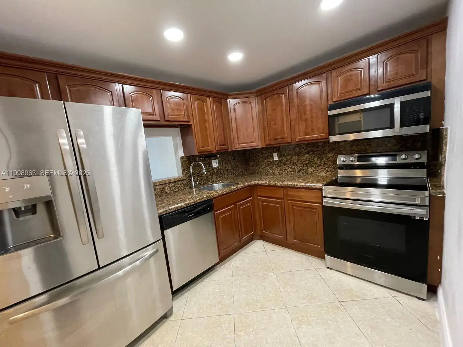 9143 SW 77th Ave # B105, Miami FL 33156 photo 3