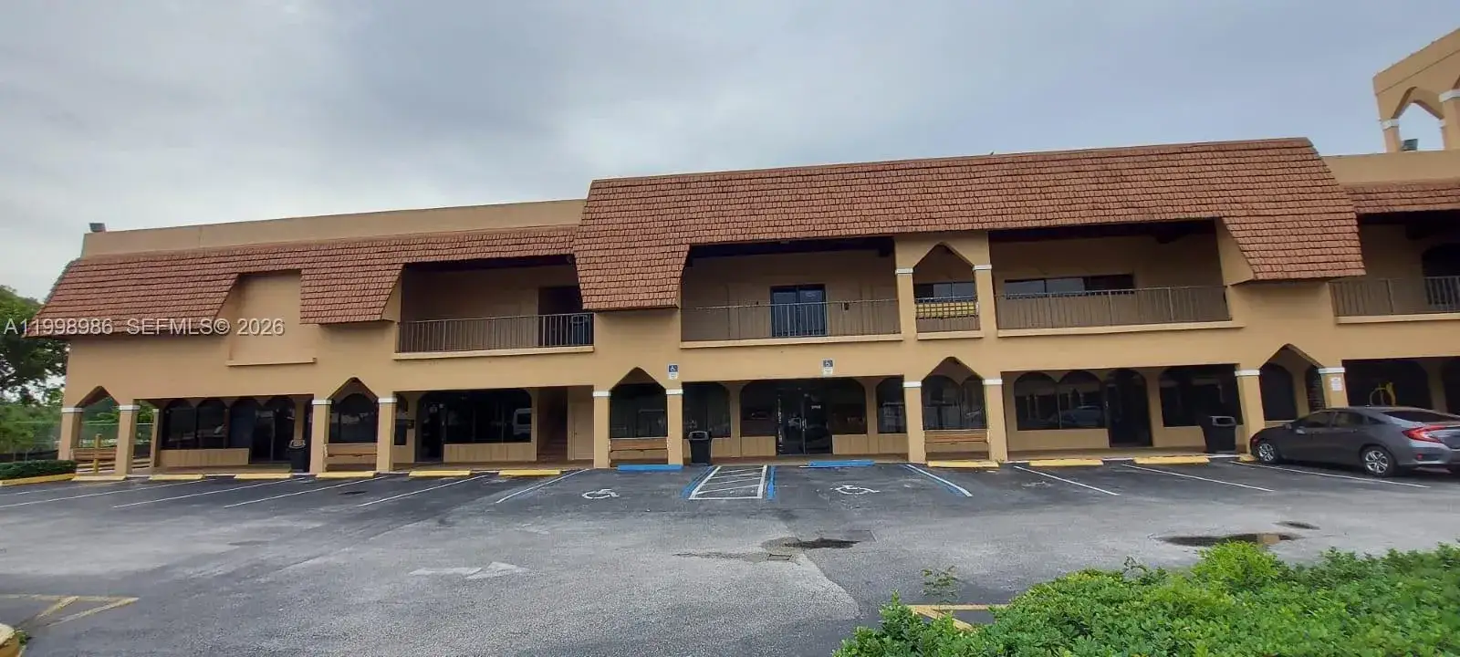 5460 N State Road 7 # 219, North Lauderdale FL 33319