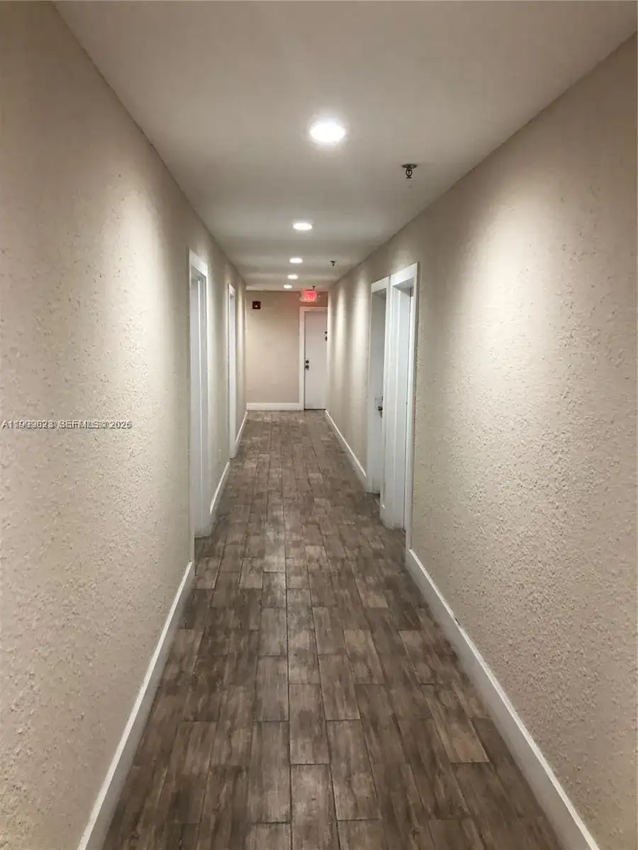 2730 Collins Ave # 310, Miami Beach FL 33140 photo 5