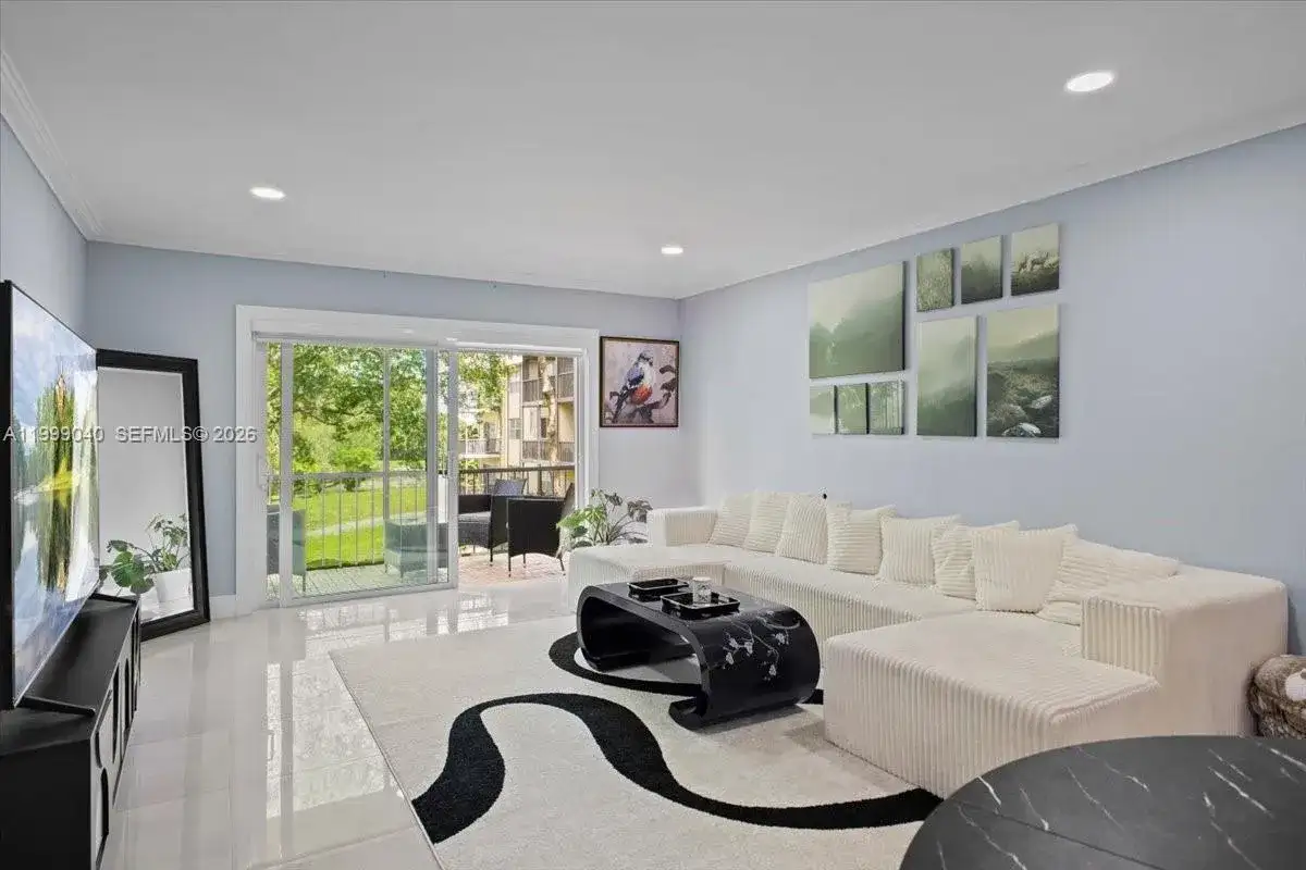 6001 N Falls Cir Dr # 310, Tamarac FL 33319 photo 2