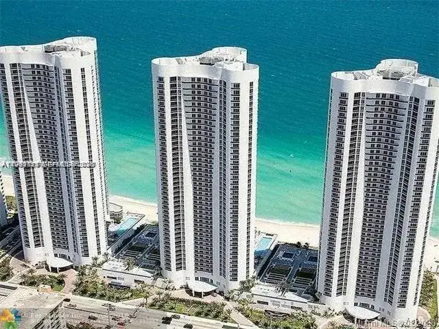 15901 Collins Ave # 2504, Sunny Isles Beach FL 33160