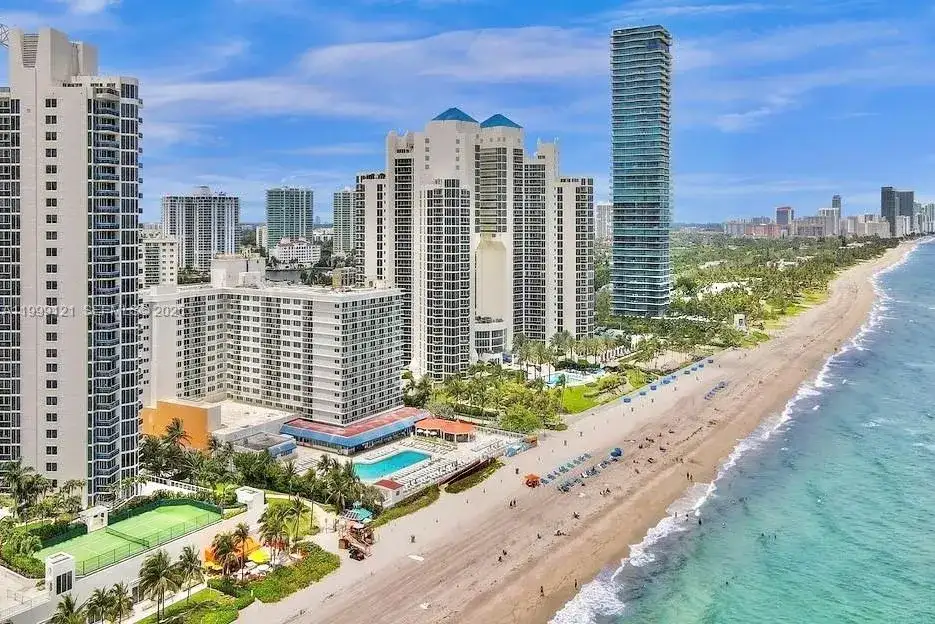 19201 Collins Ave # 504, Sunny Isles Beach FL 33160 photo 2