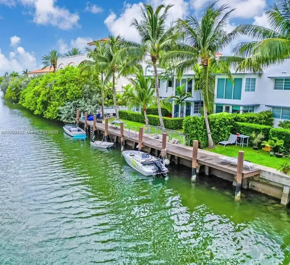 3915 N Meridian Ave # 101, Miami Beach FL 33140 photo 3