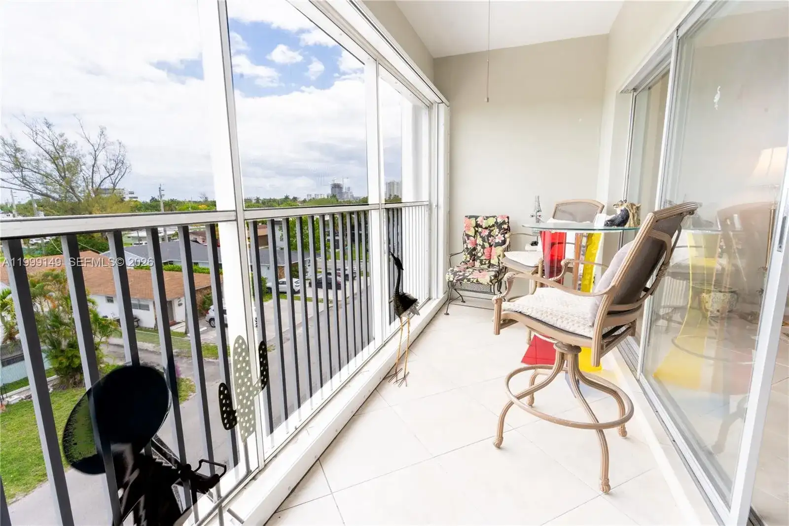 330 SE 2nd St # 405F, Hallandale Beach FL 33009 photo 4