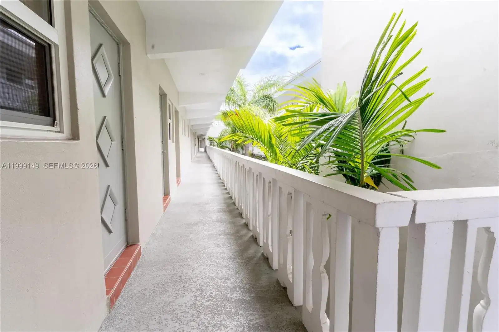 330 SE 2nd St # 405F, Hallandale Beach FL 33009 photo 5