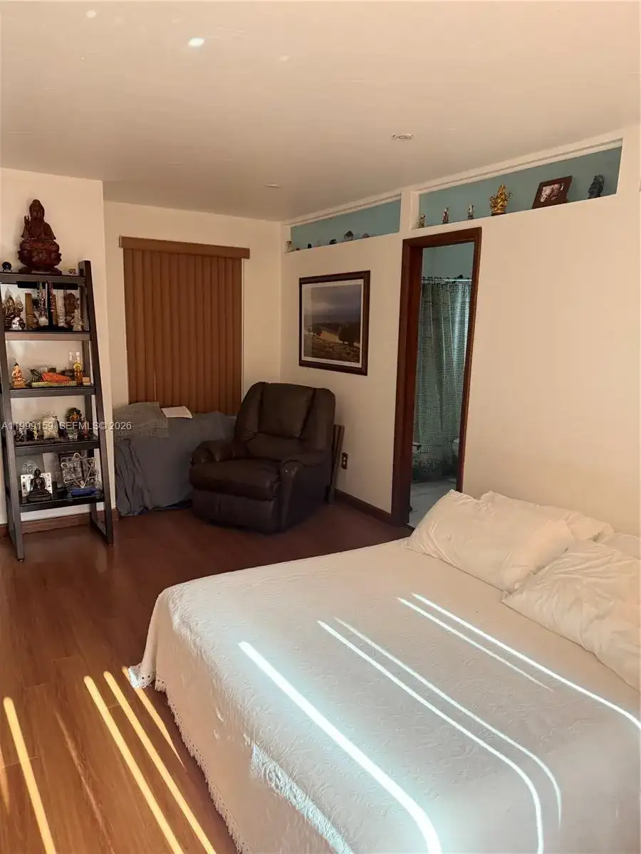 9410 SW 78th St # A, Miami FL 33173 photo 2
