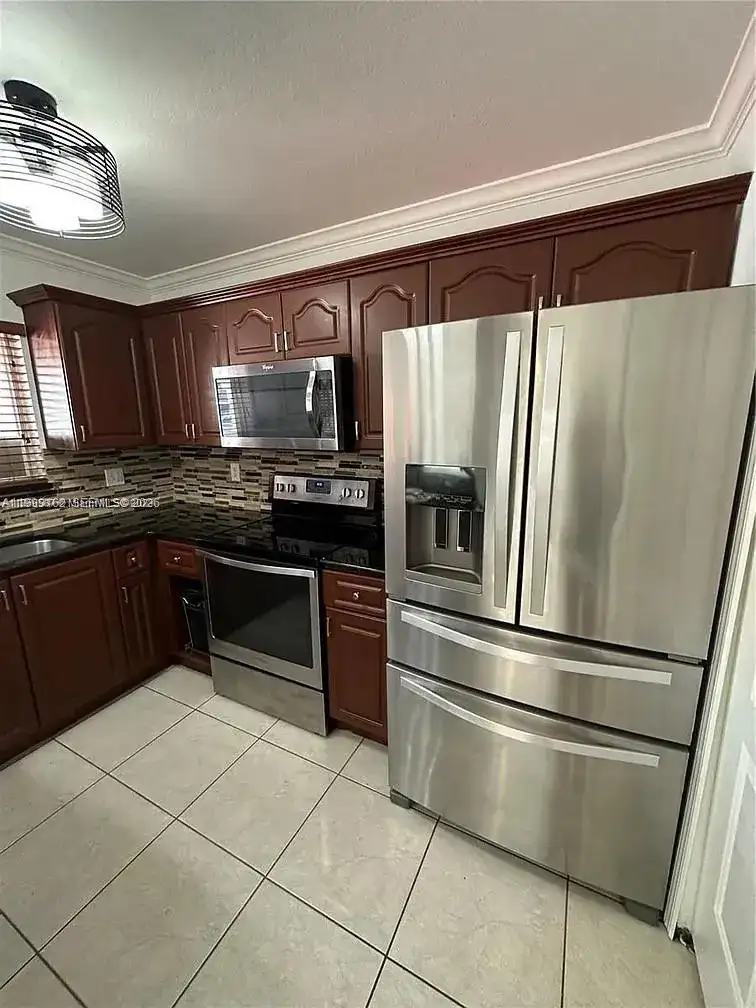 3783 NW 201st Ter, Miami Gardens FL 33055 photo 3