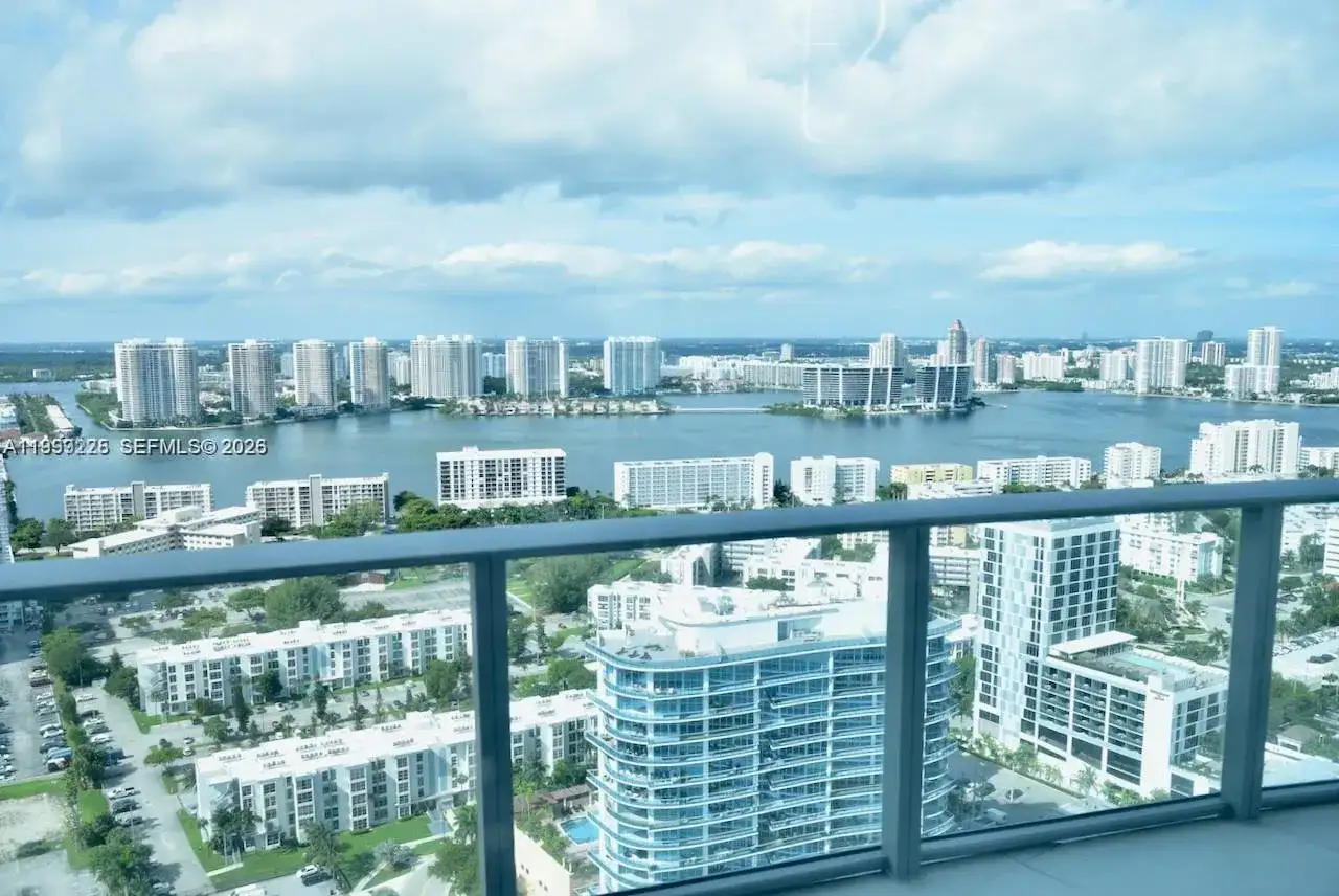 17475 Collins Ave # 2802, Sunny Isles Beach FL 33160 photo 2
