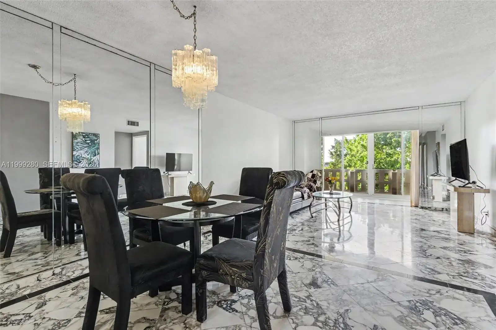 4330 Hillcrest Dr # 405, Hollywood FL 33021 photo 2