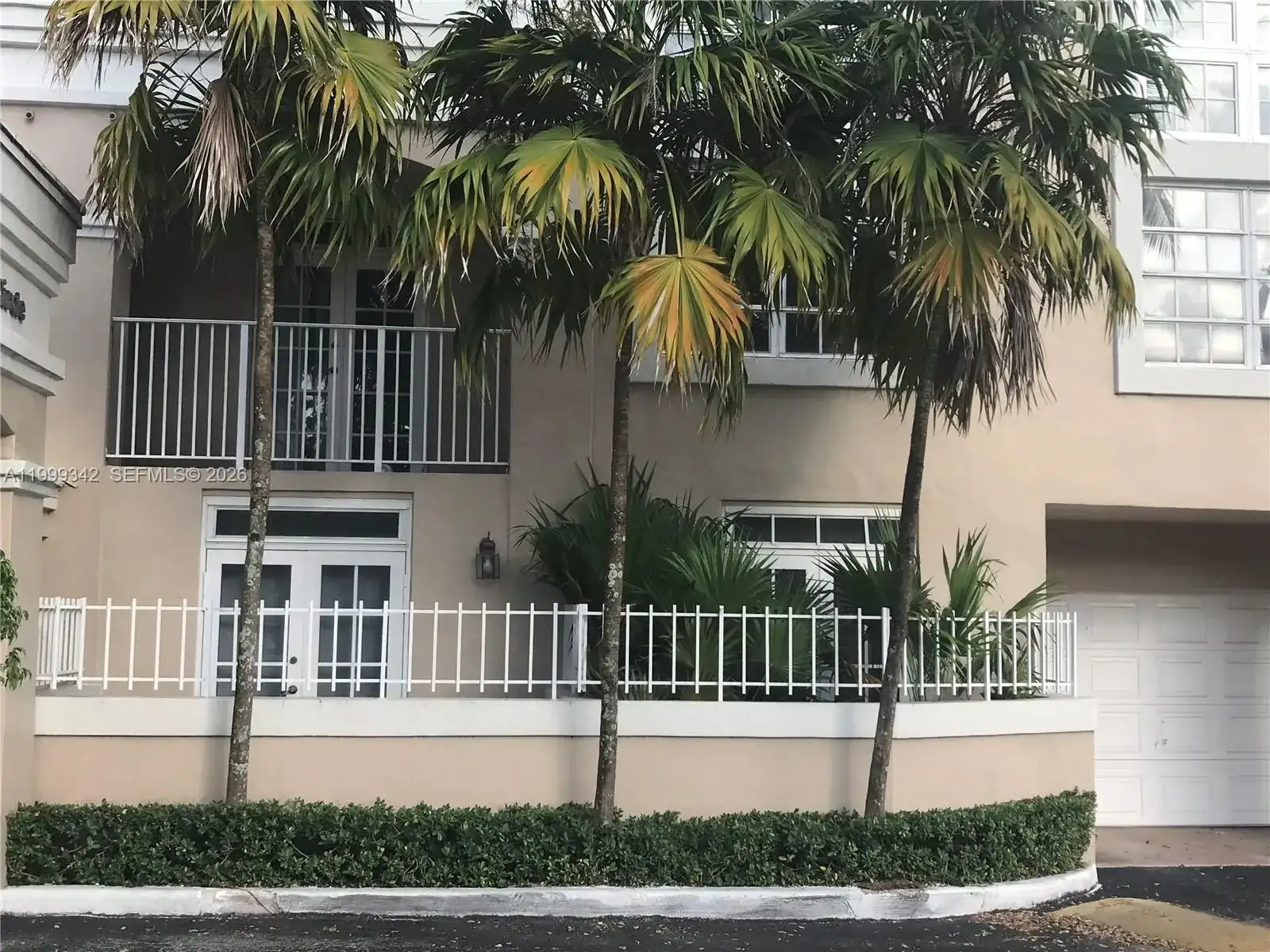 1280 S Alhambra Cir # 1111B, Coral Gables FL 33146 photo 2
