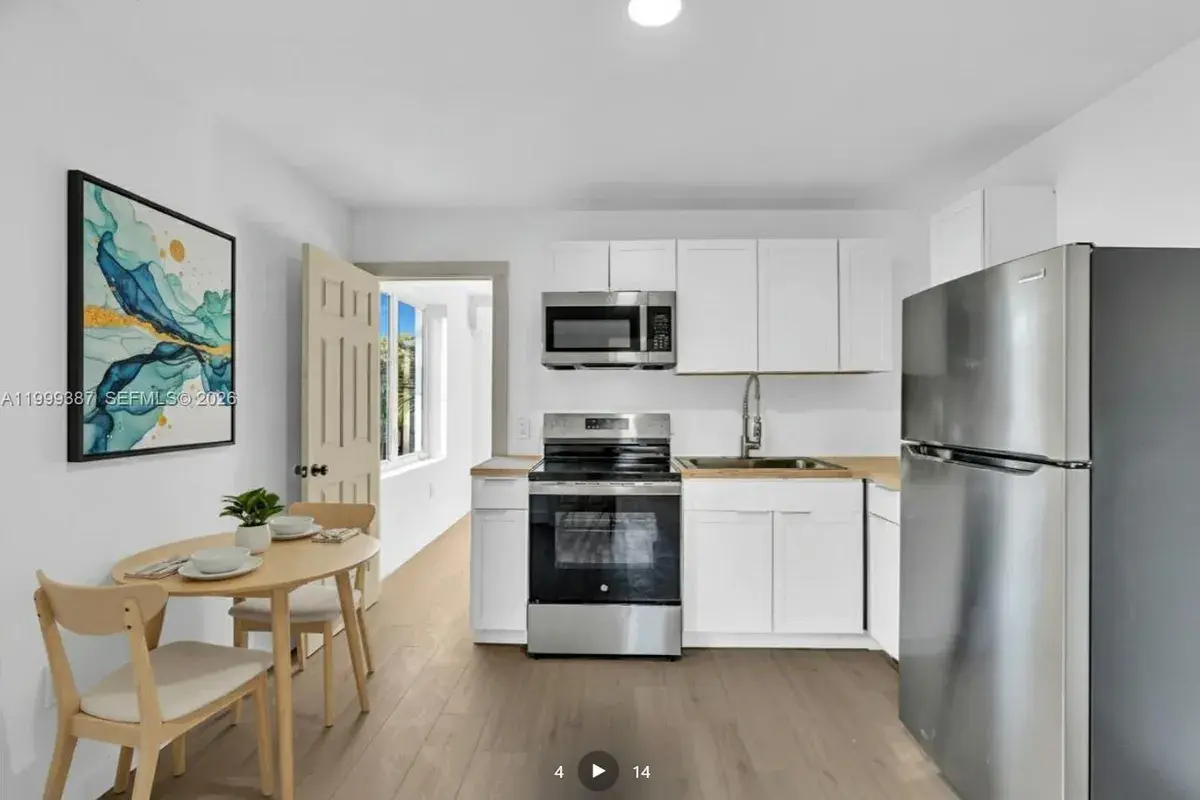 709 SW 4th Ct # 201, Fort Lauderdale FL 33315
